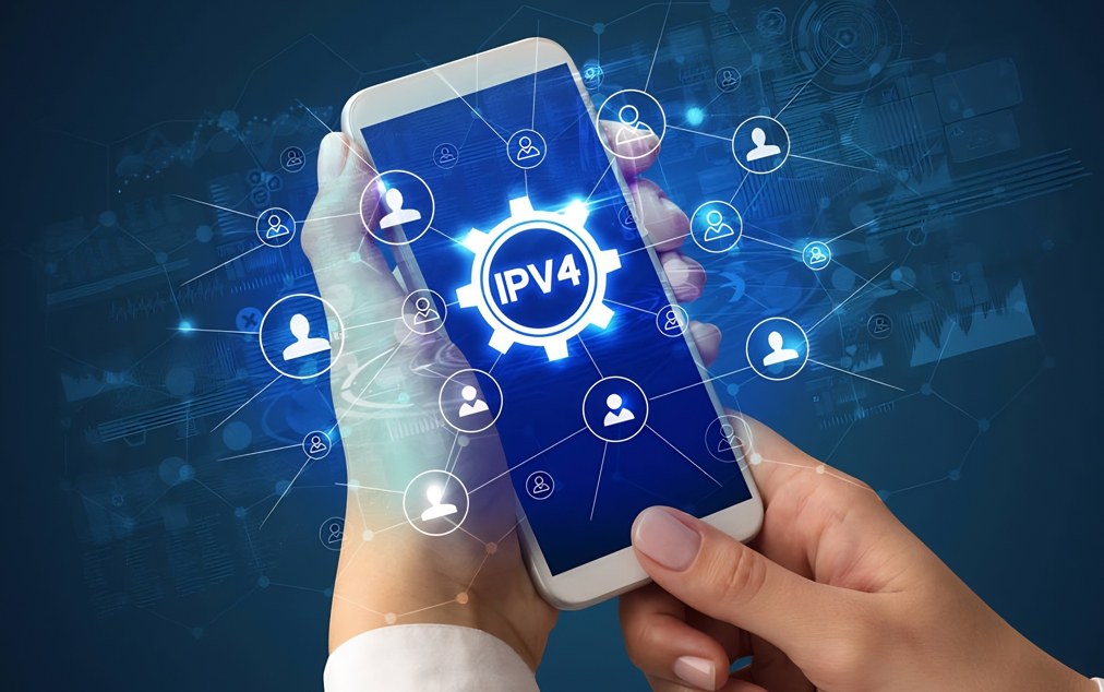 手機(jī)APP框架設(shè)計中的智能化與自動化