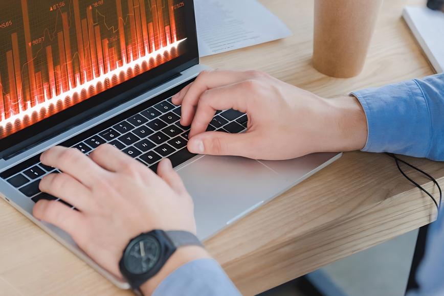 企業門戶APP如何整合第三方服務與應用?